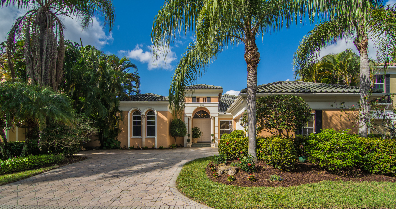 Just Listed!Great Home in Gated Community in Delray's Millionaires Row